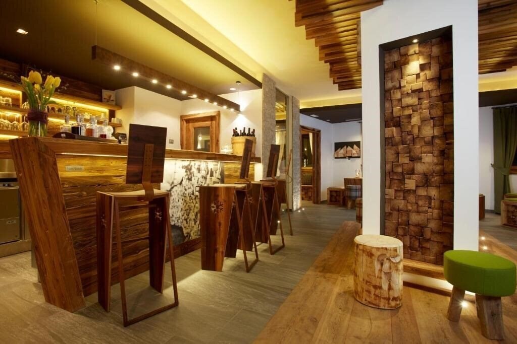 Картинка Chalet Vites Mountain Hotel 4*