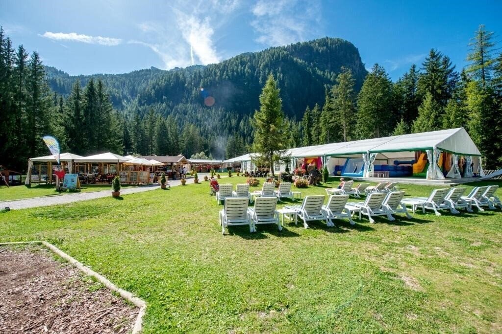 Фотографія Bellevue Hotel & Club 3*