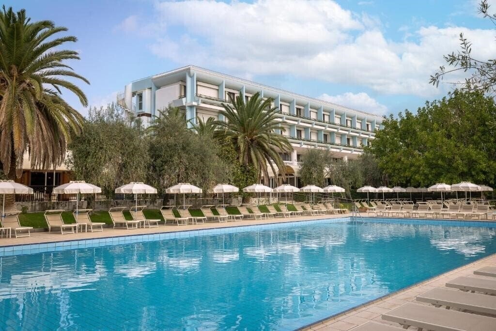 Фотографія Unahotels Naxos Beach Sicilia 4*