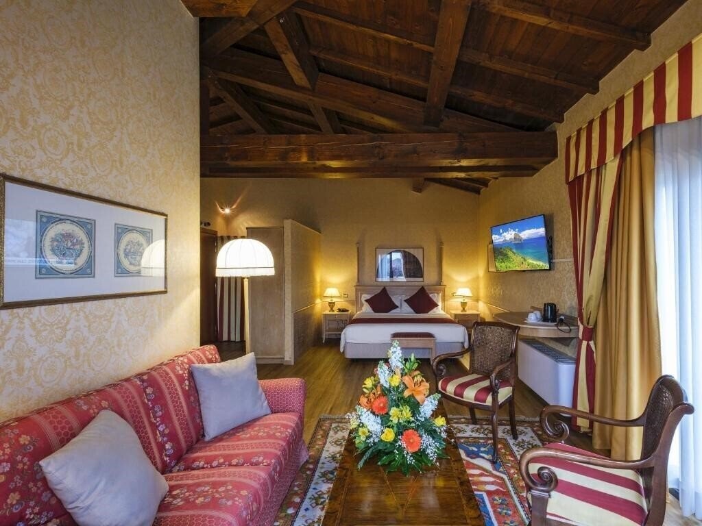 Зображення Orologio Hotel Ferrara 4*