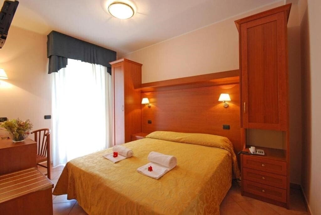Картинка Jole (Cesenatico) 3*