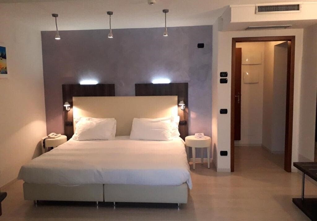 Картинка Hotel L'Approdo 3*