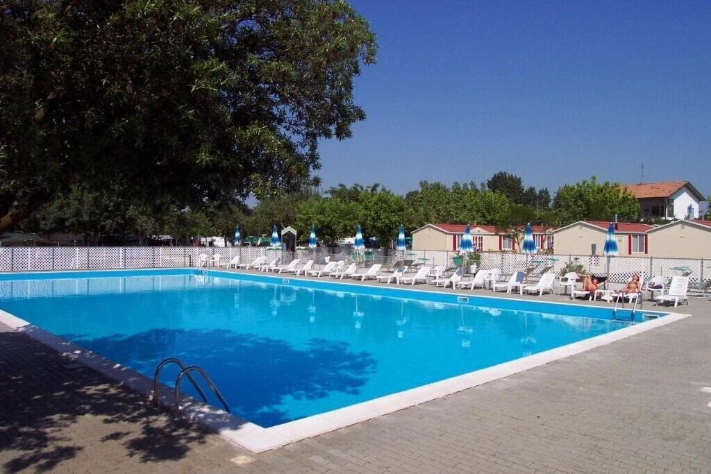 Фото Club del Sole Adriatico Cervia Easy Camping Village 3*