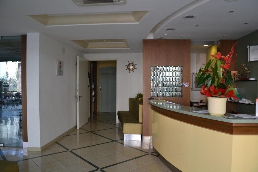 Картинка Hotel Ariston (Misano Adriatico) 3*