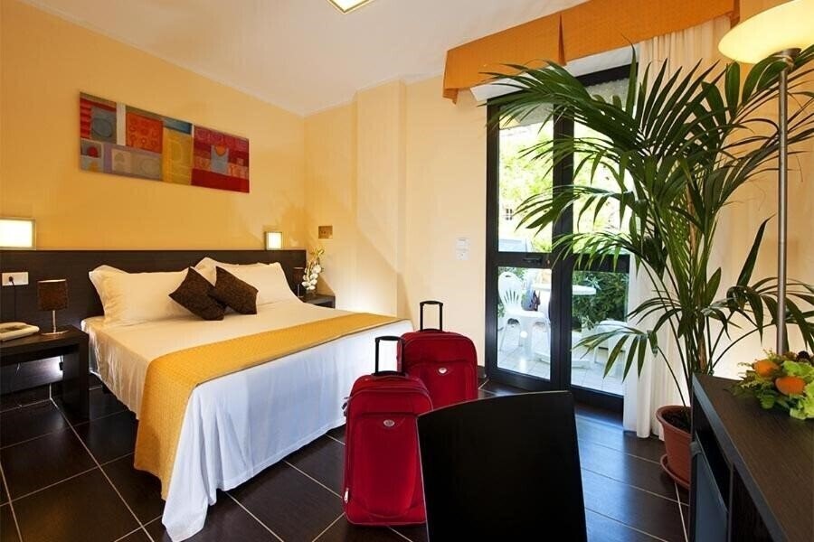 Готель Park Kursaal (Misano Adriatico) 3*