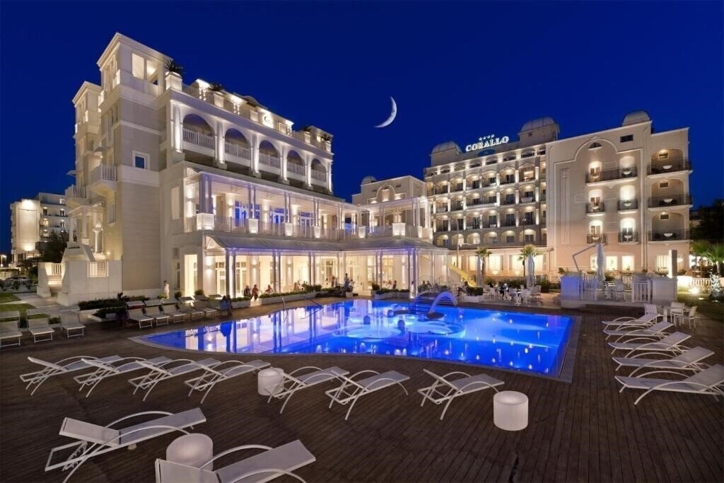 Фото Corallo (Riccione) 4*