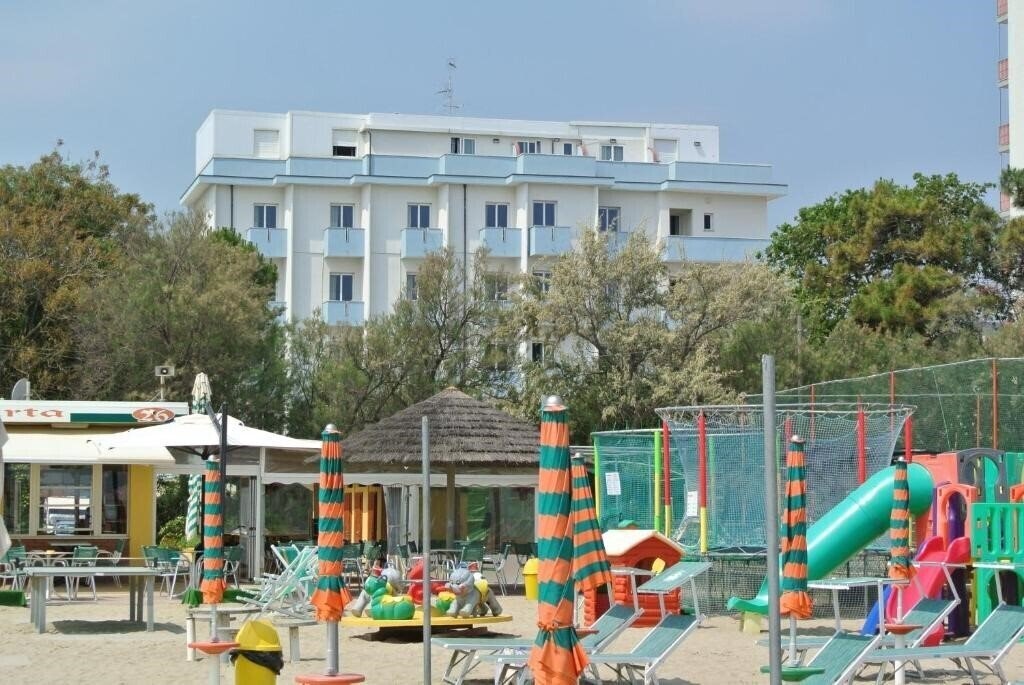 Готель Mirage (Lido di Classe) 3*