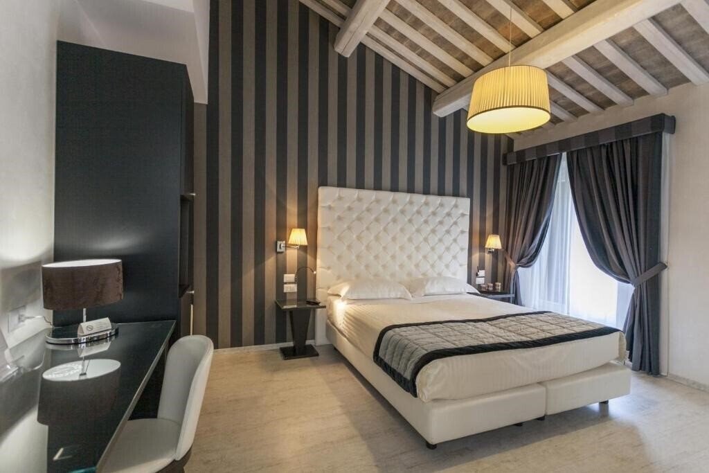 Фото Hotel Nazionale Ferrara 3*