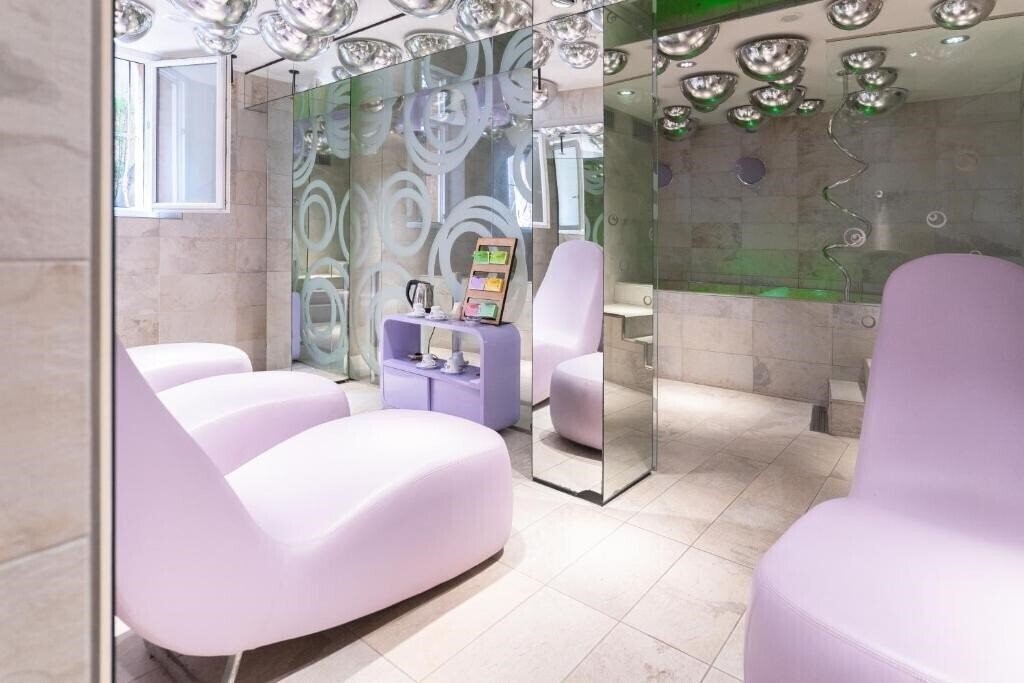 Фотография Hotel Duchessa Isabella Ferrara 5*