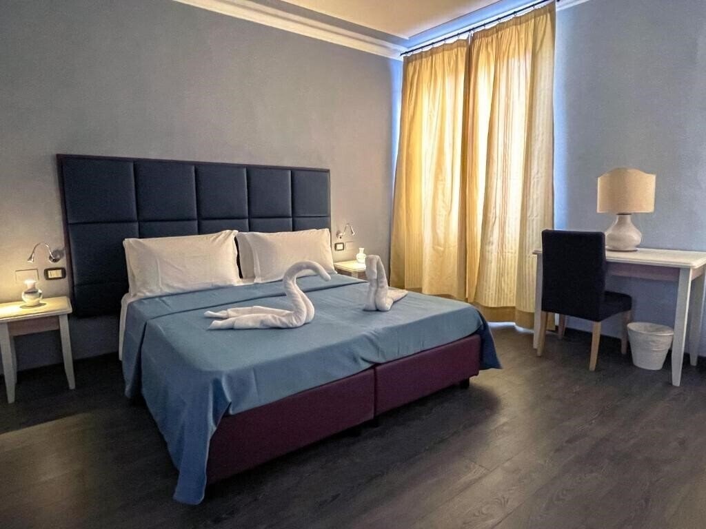 Отель Gioia 3*