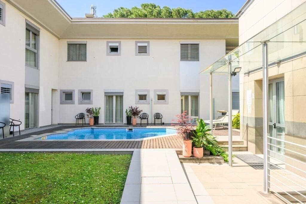 Отель Together Florence Inn 4*