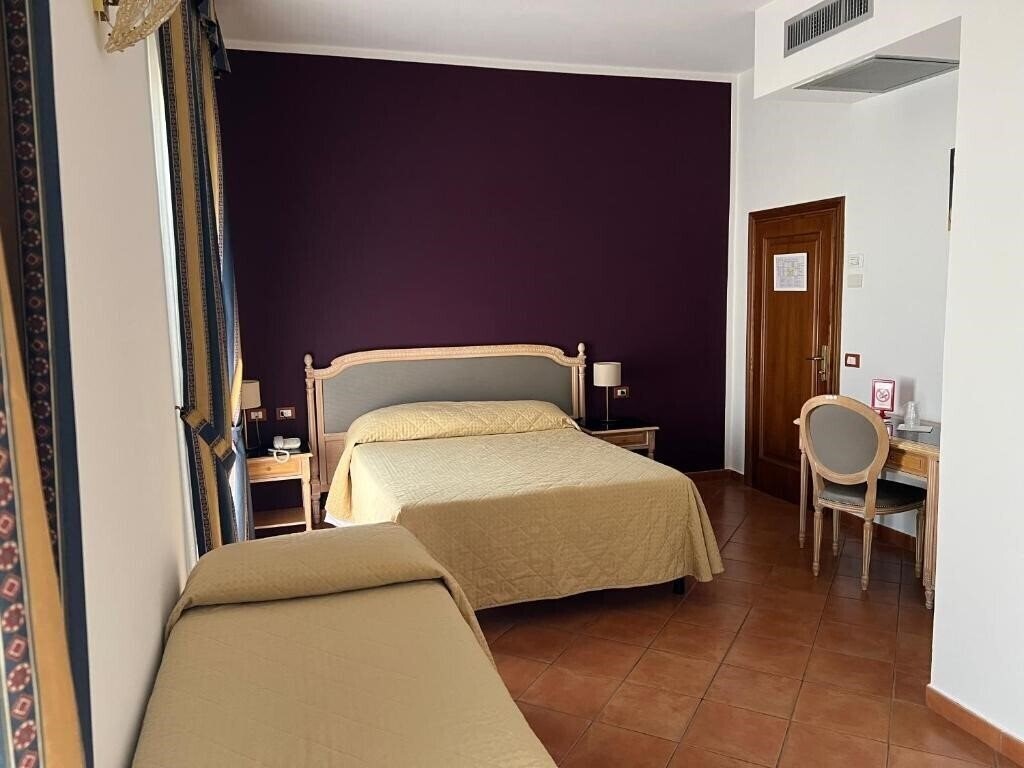 Готель Hotel Bologna Firenze 2*