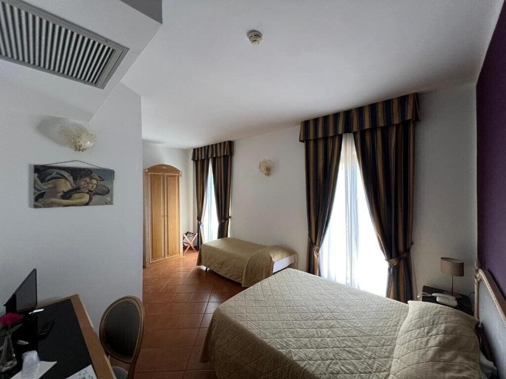 Картинка Hotel Bologna Firenze 2*