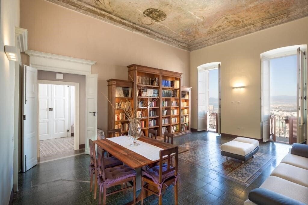 Отель Relais Santa Croce 5*