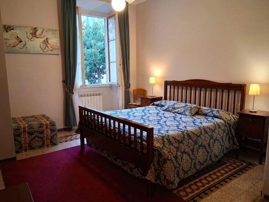 Отель Hotel Tourist House 3*