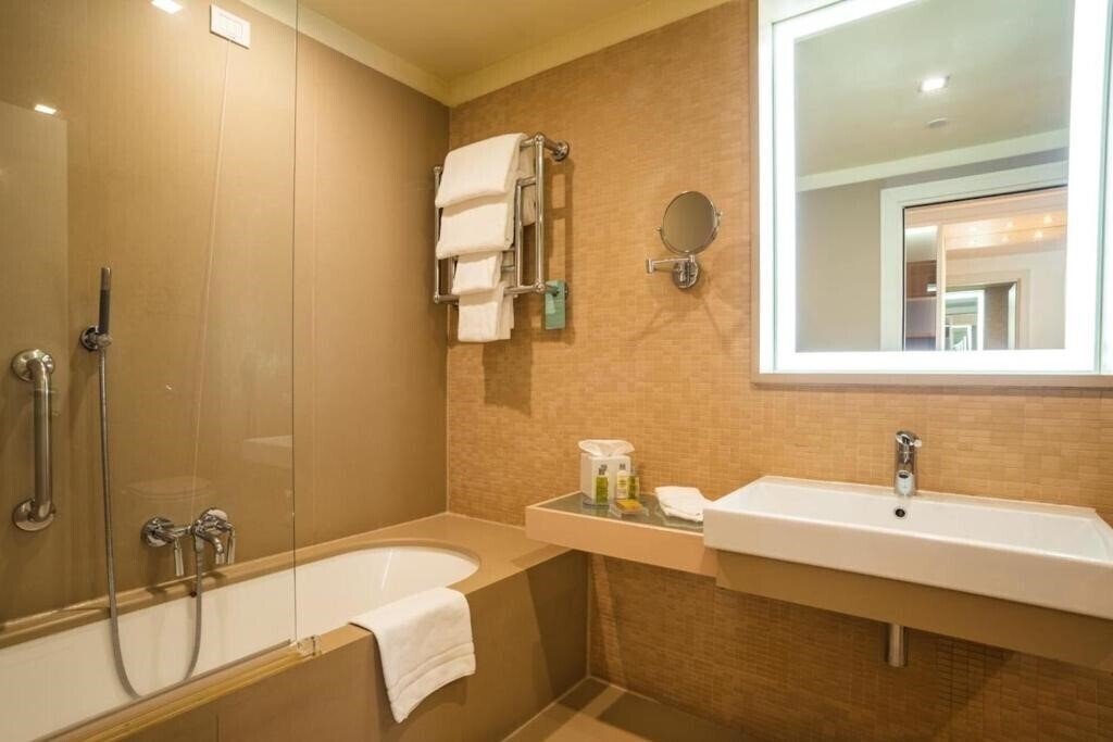 Фото Hilton Garden Inn Florence Novoli 4*