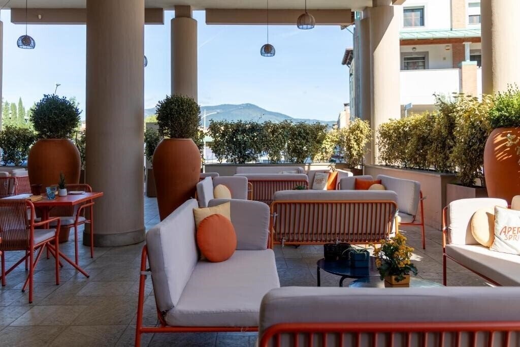 Изображение Hilton Garden Inn Florence Novoli 4*
