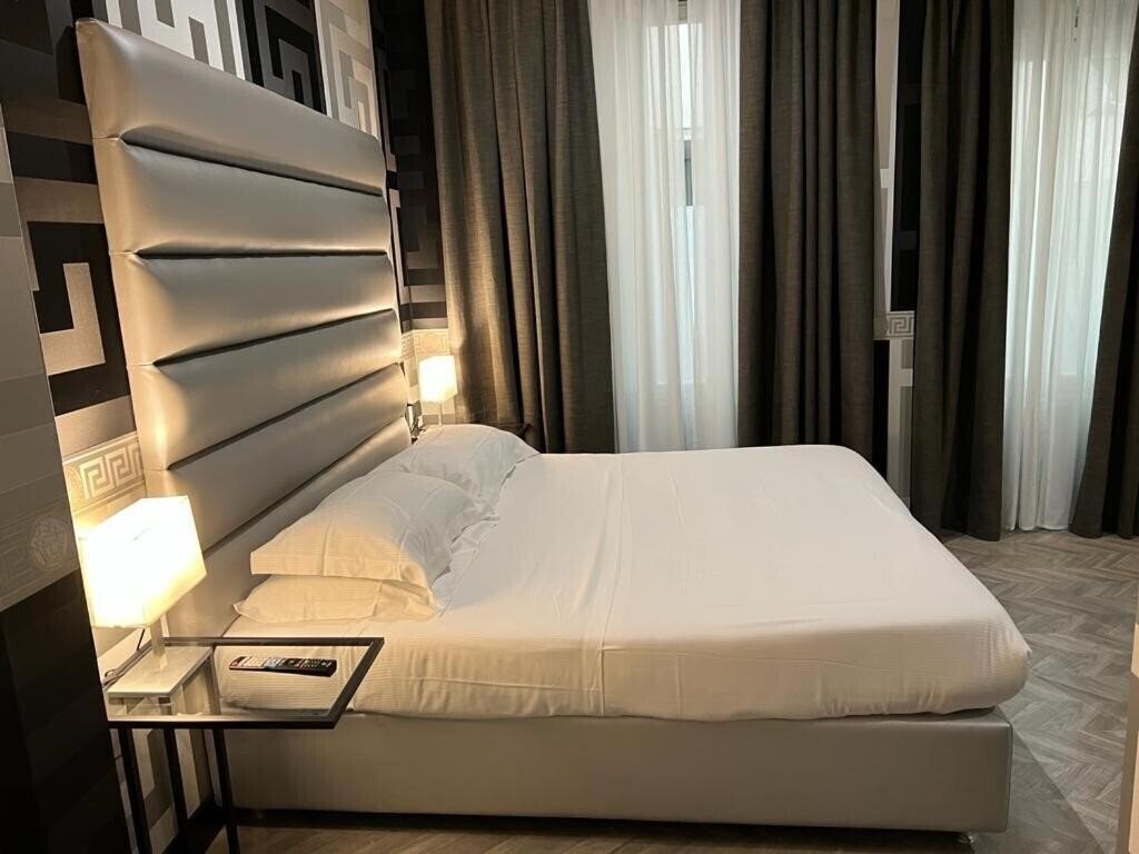 Готель Curtatone 3*