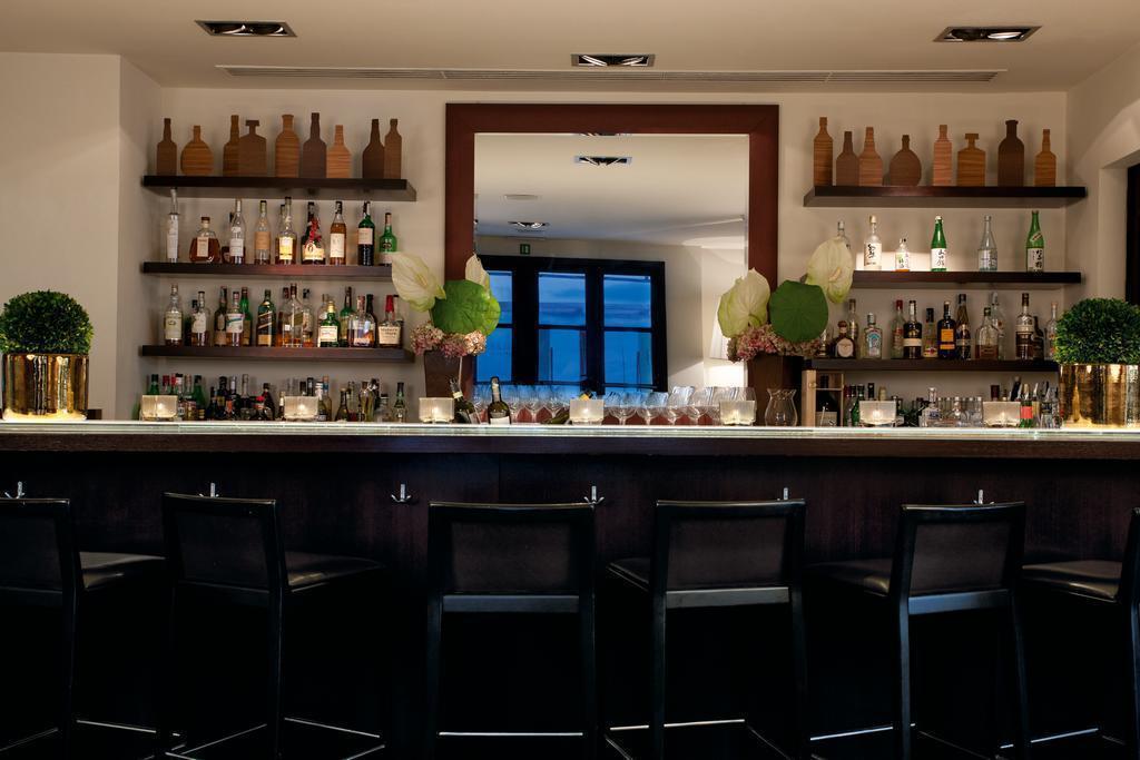 Фотографія GALLERY ART HOTEL (ex. Gallery Hotel Art) 4*