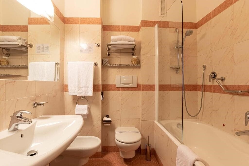 Картинка Nil 4*