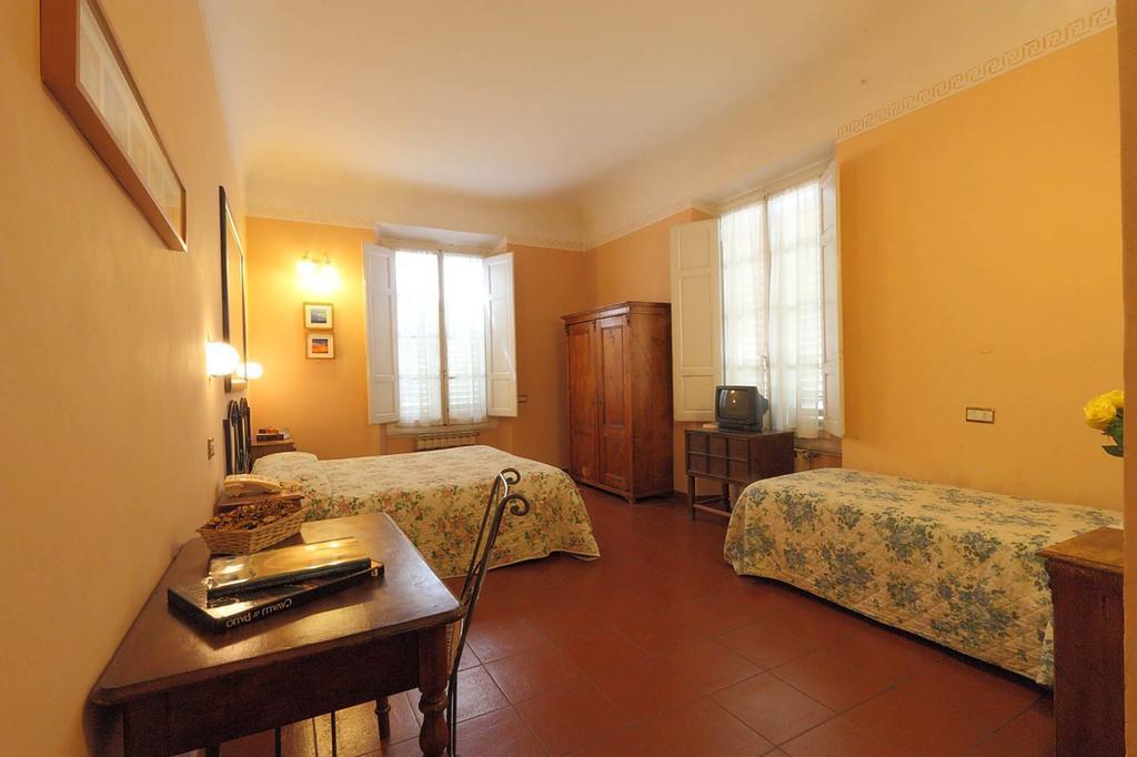 Фотографія Genesio 2*