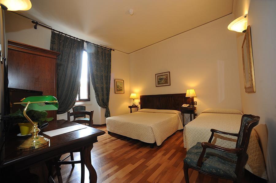 Фотография Le Due Fontane 3*