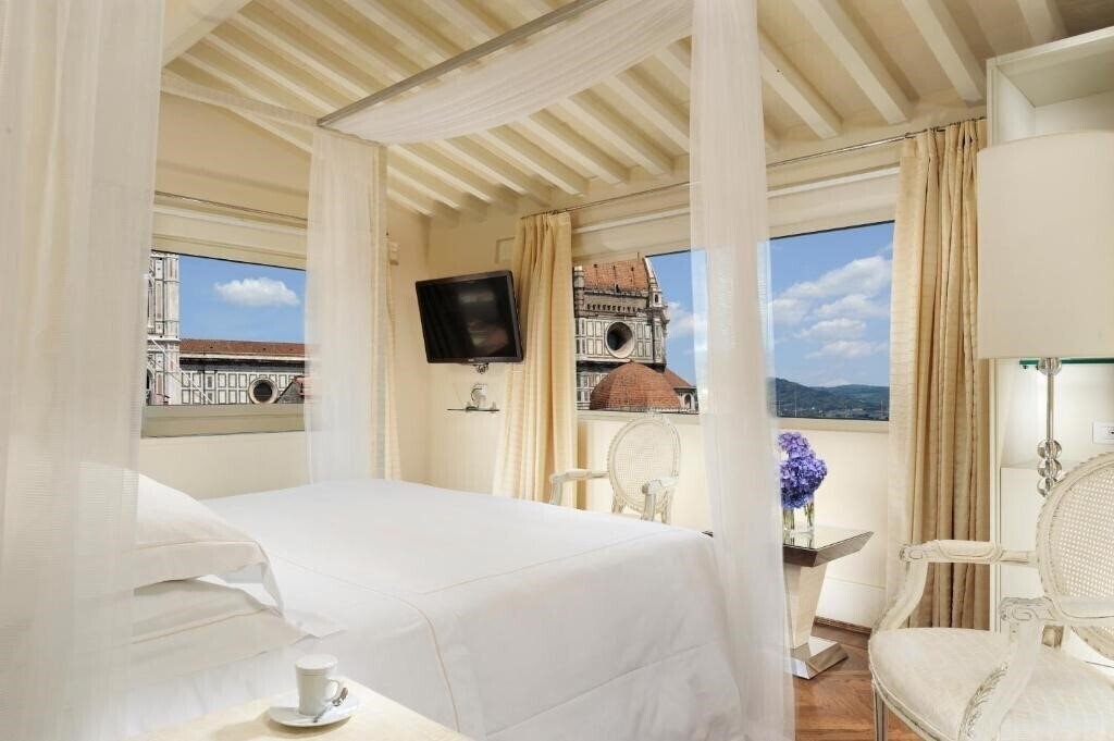 Картинка Brunelleschi 4*