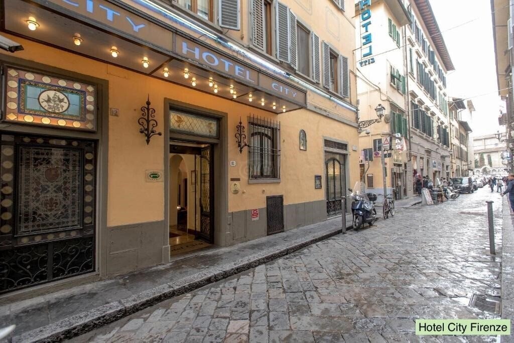 Готель Hotel City Florenz 3*