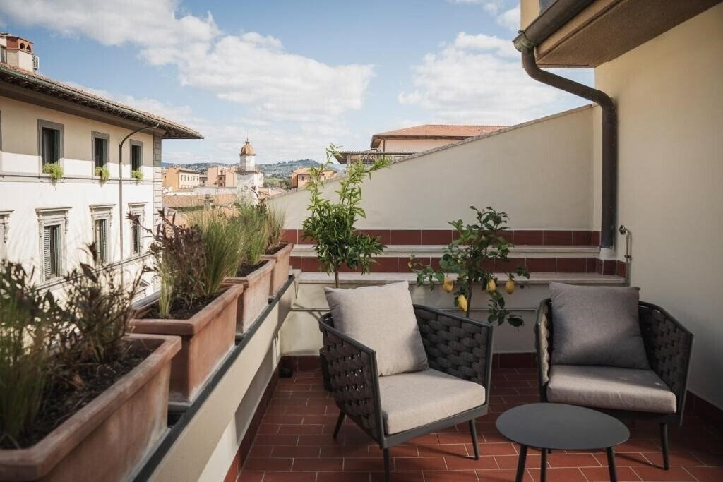 Готель IQ Hotel Firenze 4*