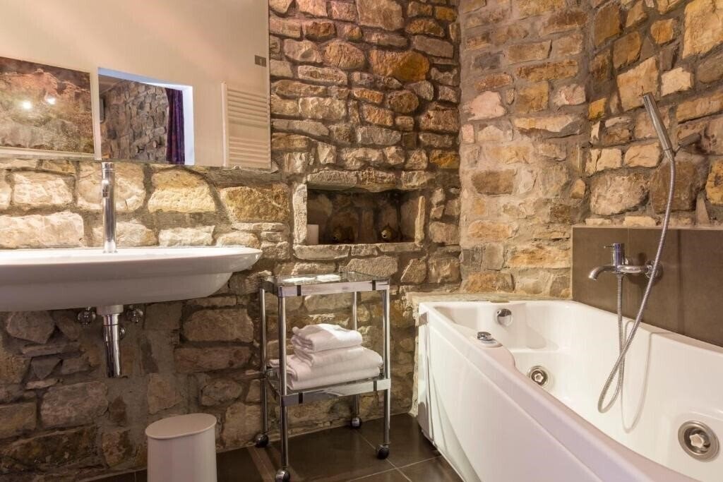 Отель Fattoria Il Milione Agriturismo & Residence a Firenze 4*