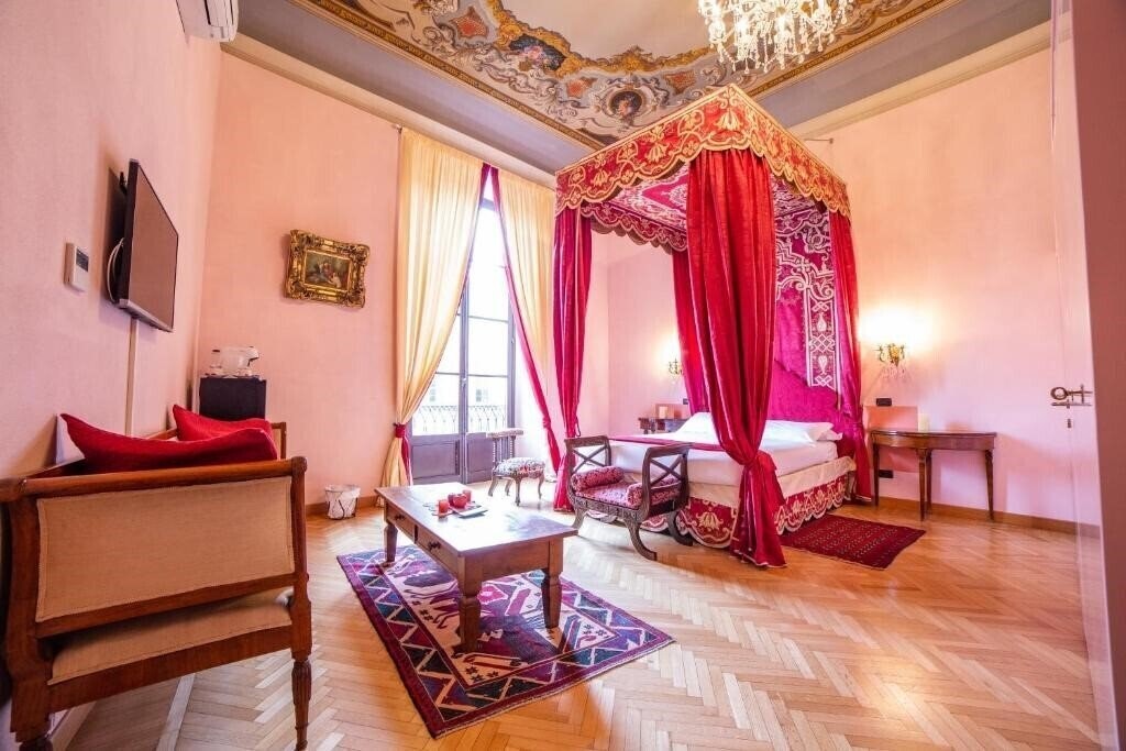Готель Msnsuites Galileo 2000 4*