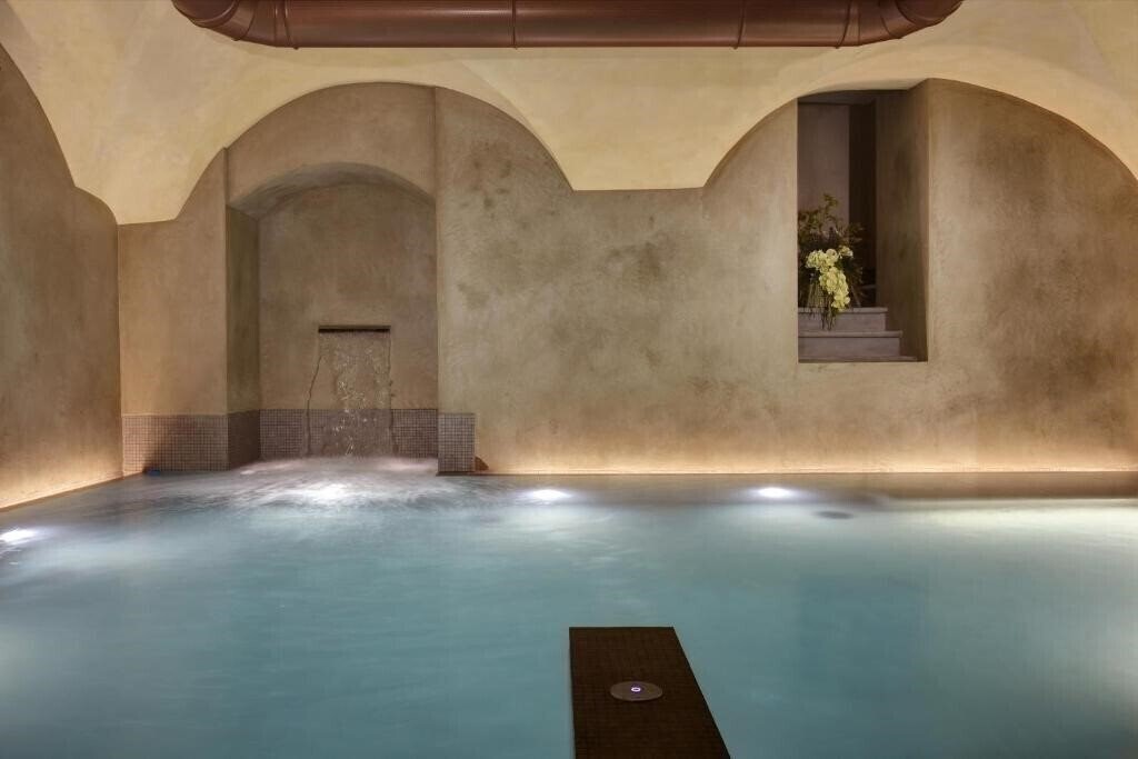 Зображення Palazzo Portinari Salviati 5*