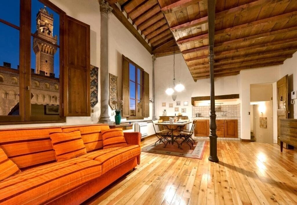 Готель Palazzo Uguccioni 4*