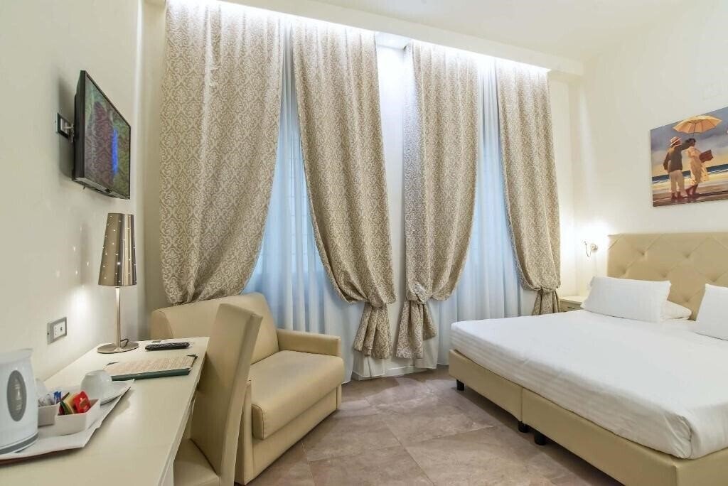 Готель Accademia 3*