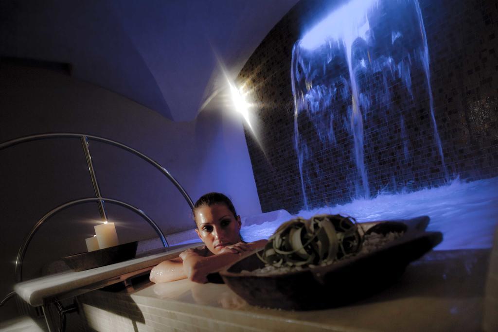 Фотографія Golden Tower Hotel & Spa 5*