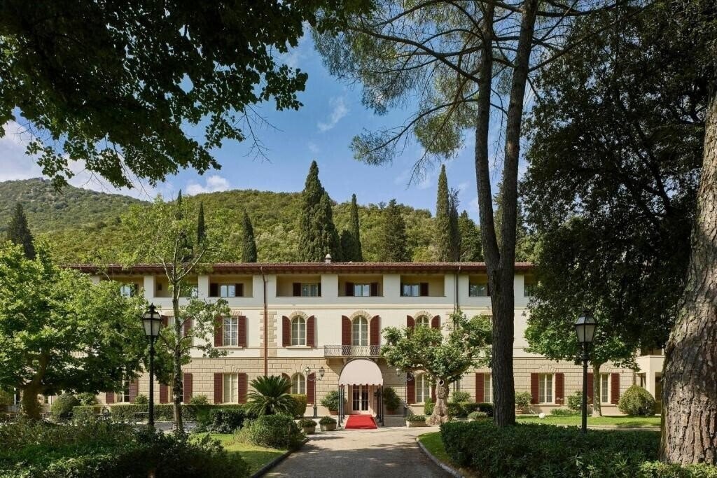 Готель Grotta Giusti Natural Spa Resort 4*