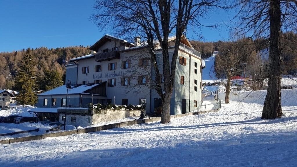Отель Martinella Hotel (San Sebastiano-Folgaria) 3*