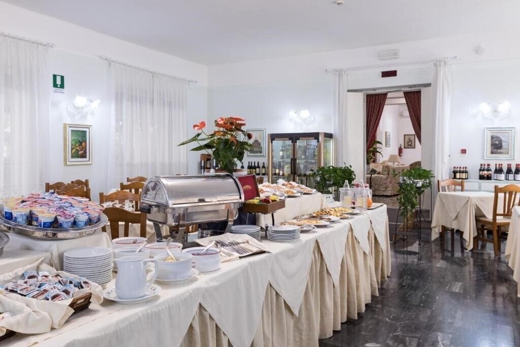 Изображение Astor Victoria 3*