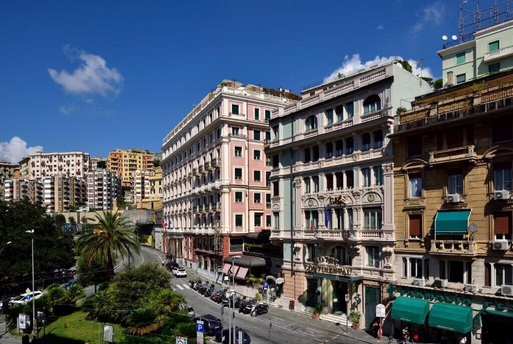 Отель Continental Genova 4*