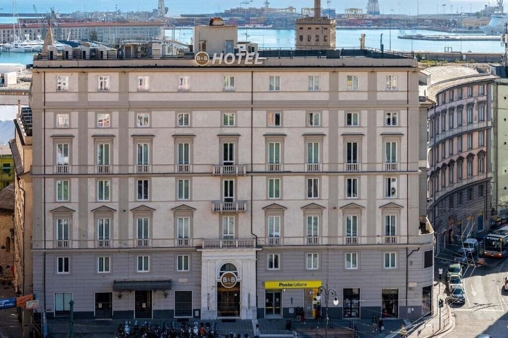 Отель B&B Hotel Genova Principe 3*