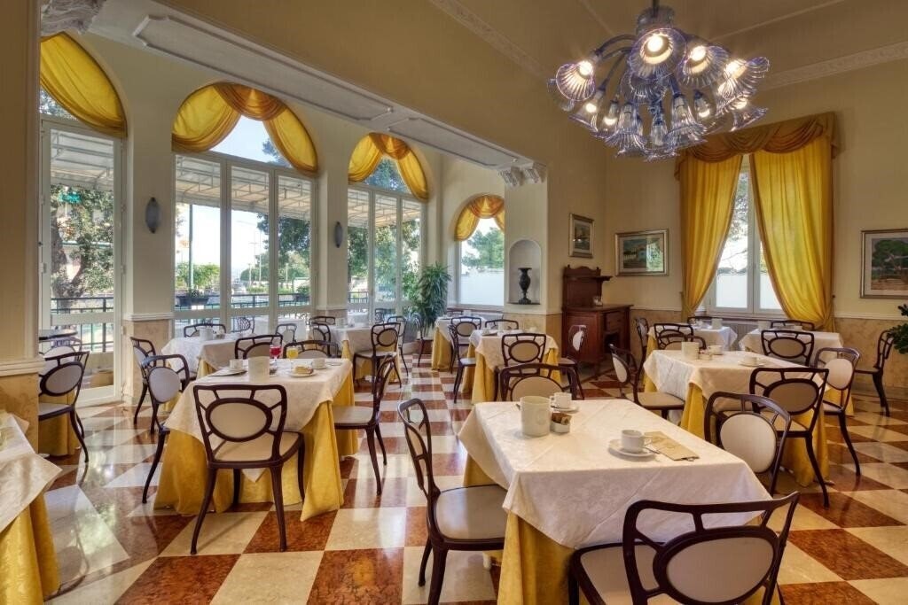 Фотографія Ena Hotel (Arenzano) 3*
