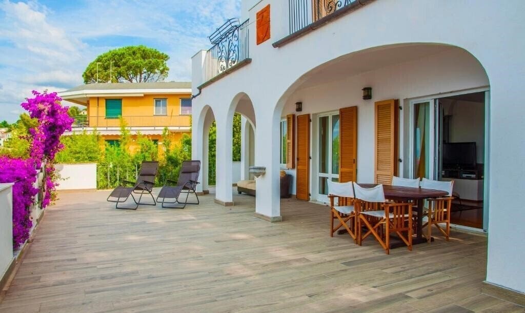 Картинка Villa Eliodora (Arenzano) 3*