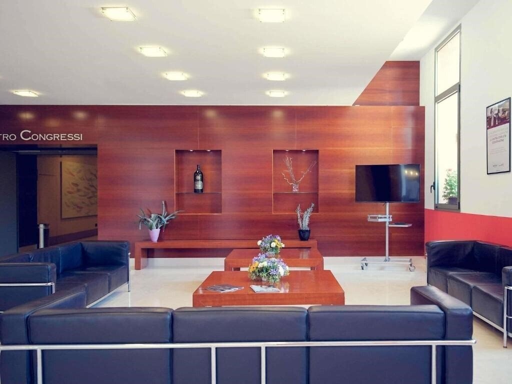 Картинка Mercure Genova San Biagio 4*