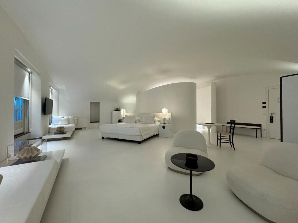 Картинка Hotel Palazzo Durazzo Suites 5*