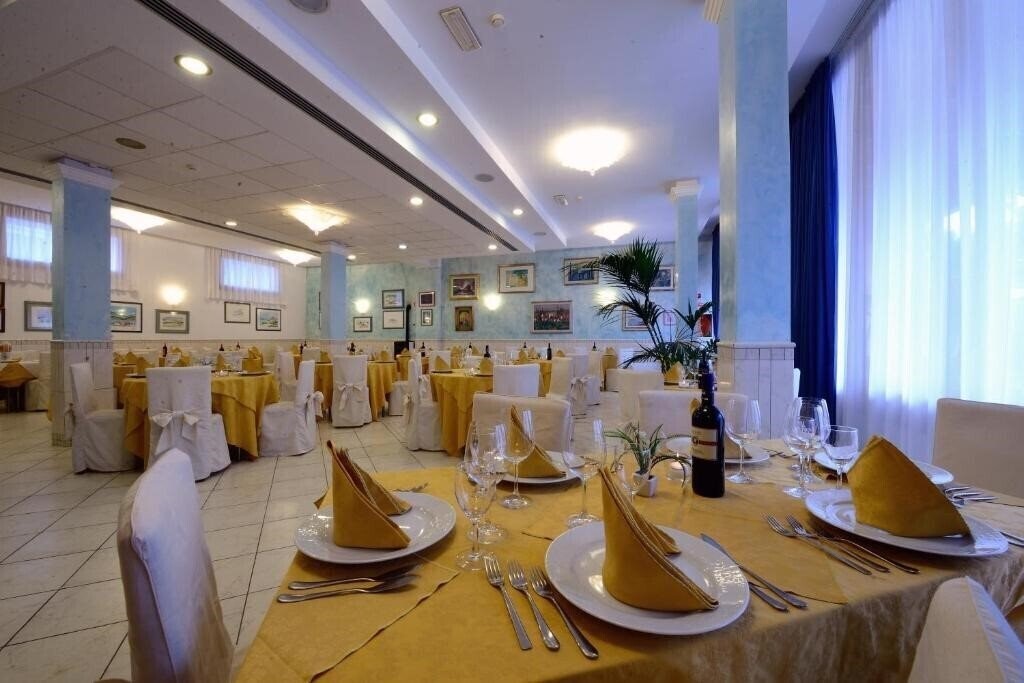 Изображение Hotel Ariston Marina di Grosseto 3*