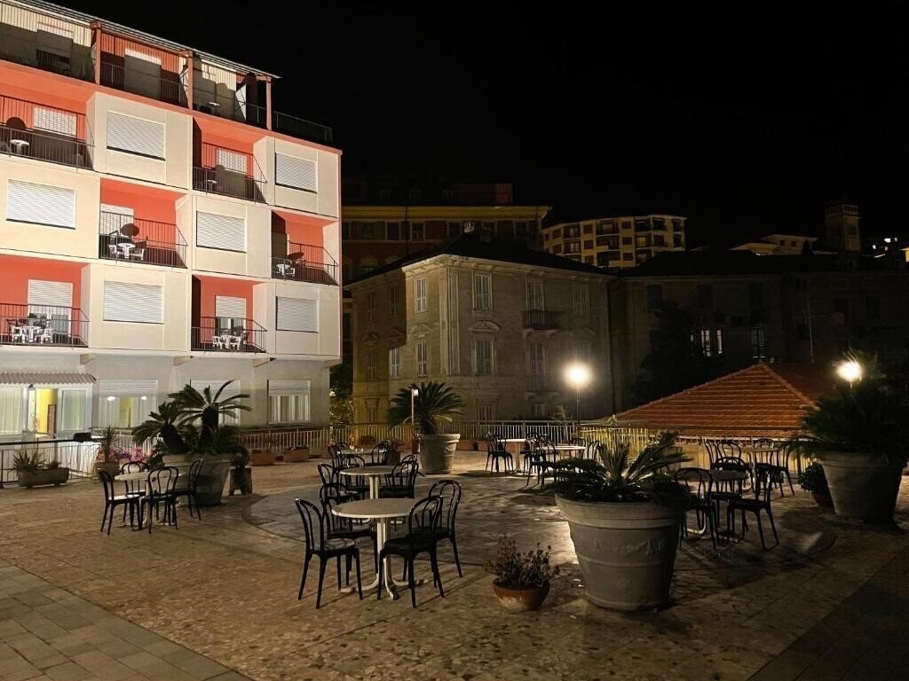 Зображення Robinia Hotel 3*