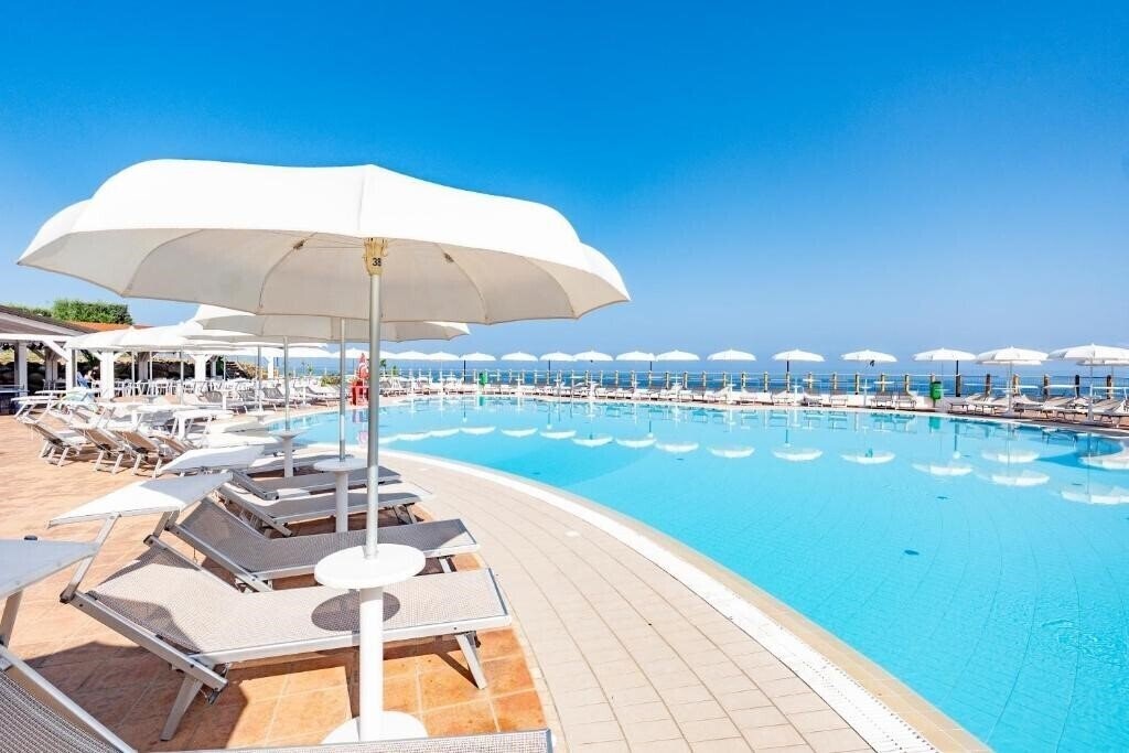 Фото Il Poggio di Tropea Villaggio 3*