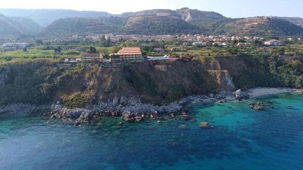 Отель Il Poggio di Tropea Villaggio 3*