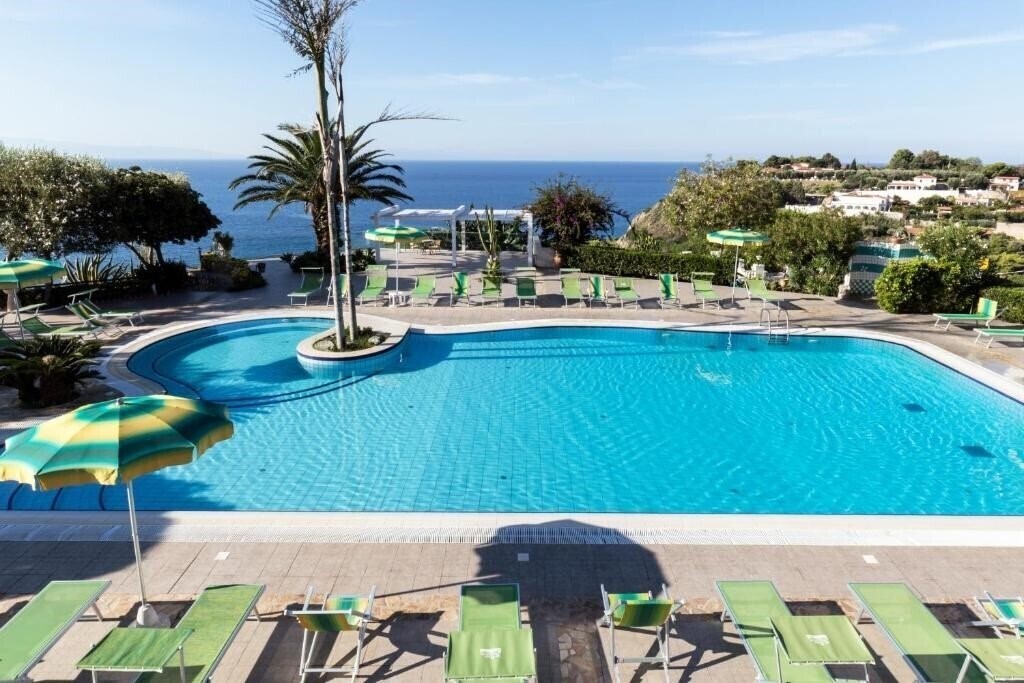 Отель Hotel Residence Sciaron 3*