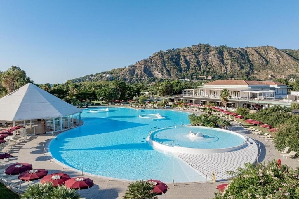 Изображение Club Esse Sunbeach (Squillace Lido) 4*